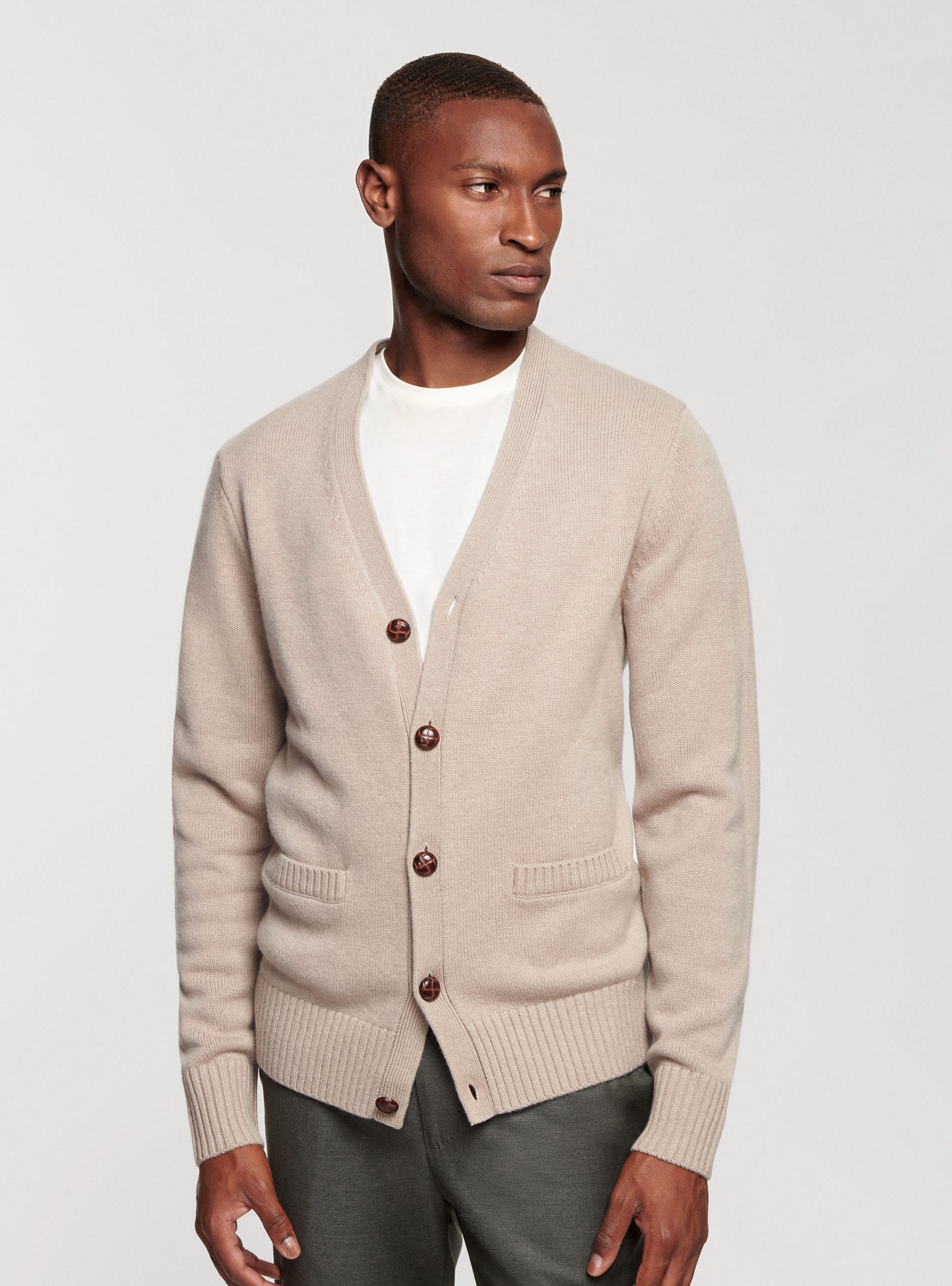 cardigan-gutteridge-355rye-1.jpg