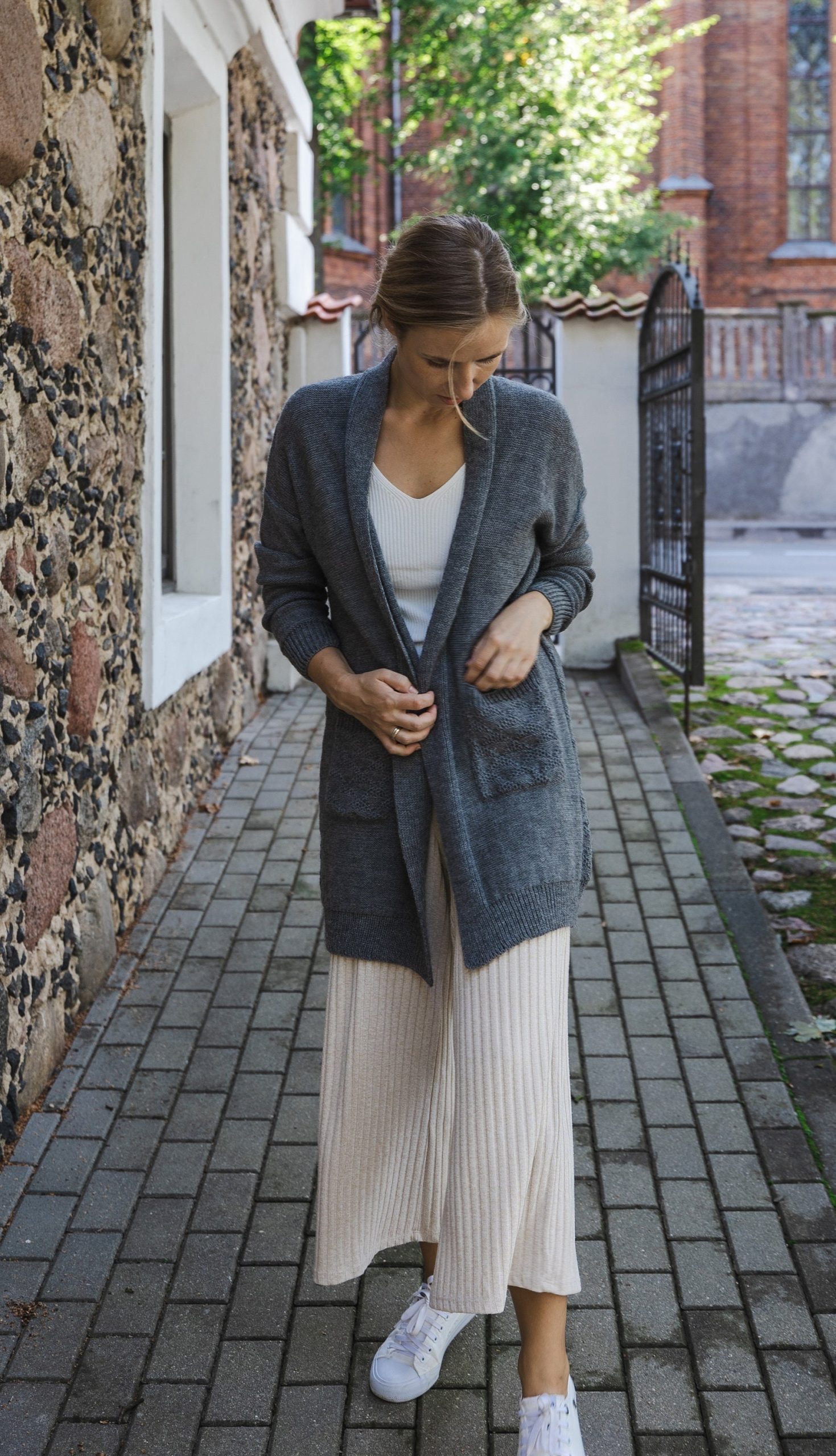 cardigan-lungo-outfit-959etk-1.jpg